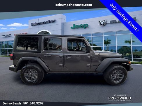 Used 2024 Jeep Wrangler Unlimited Sport AWD/4WD image 8