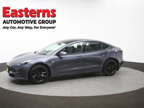 Used 2022 Tesla Model 3 Long Range AWD/4WD image 54