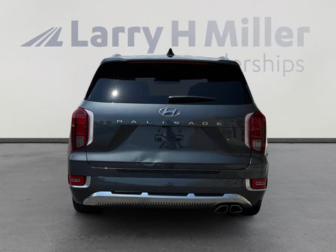 Used 2021 Hyundai Palisade Calligraphy FWD image 4