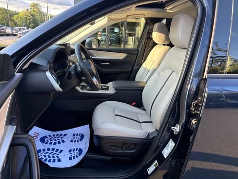 Certified 2025 MAZDA CX-90 3.3 Turbo w/ Preferred Package AWD/4WD image 23