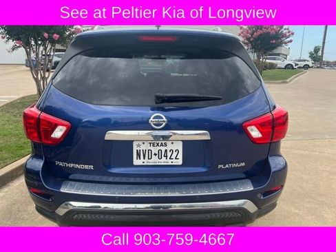 Used 2017 Nissan Pathfinder Platinum FWD image 5