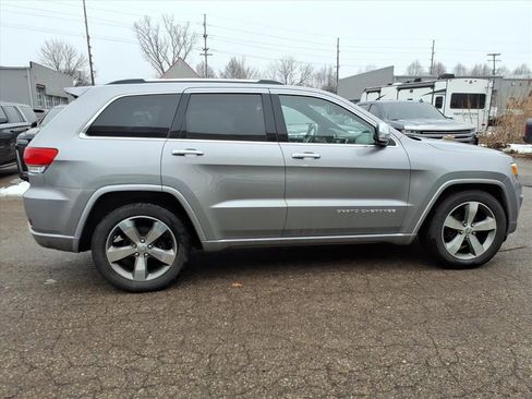 Used 2016 Jeep Grand Cherokee Overland image 6