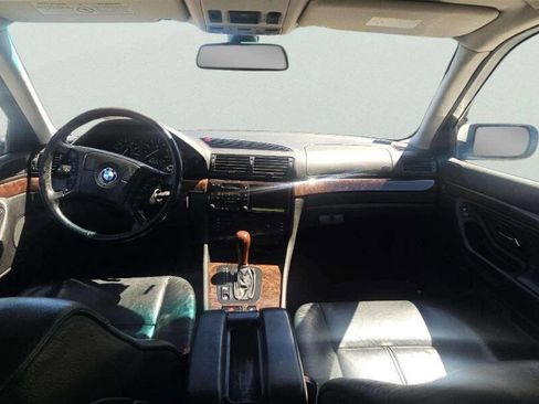 Used 2000 BMW 740iL RWD image 8