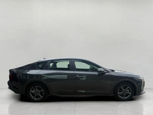 Used 2025 Kia K4 FWD image 14