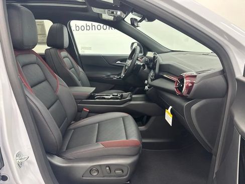 New 2027 Chevrolet Equinox RS w/ Safety and Technology Package FWD image 31