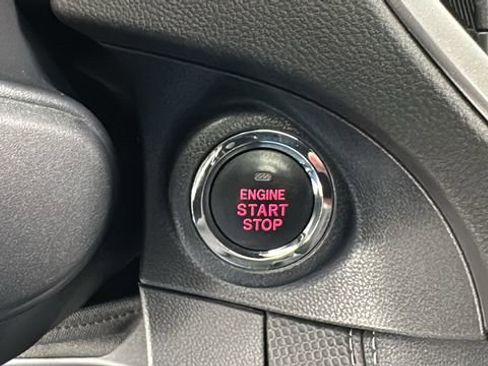 Certified 2023 Subaru Forester Limited image 28