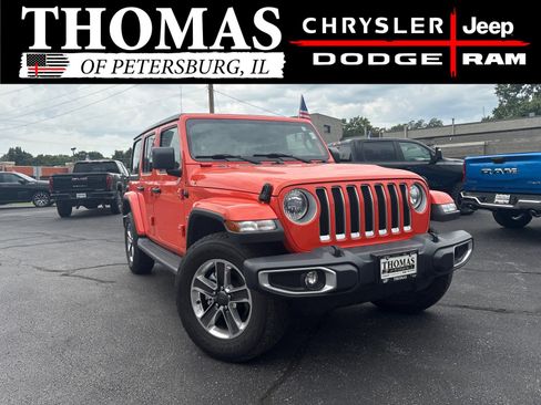 Used 2018 Jeep Wrangler Unlimited Sahara w/ Cold Weather Group AWD/4WD image 1