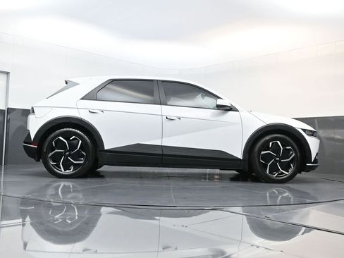 Certified 2023 Hyundai Ioniq 5 SEL image 23