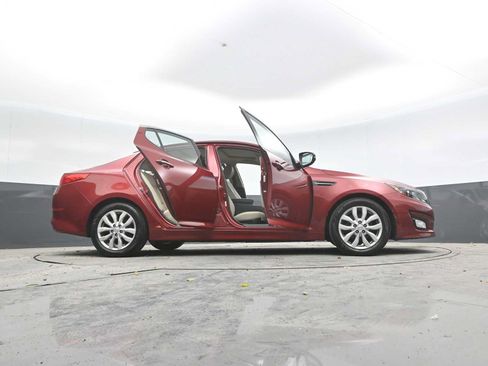 Used 2014 Kia Optima EX w/ EX Premium Package FWD image 38