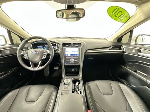 Used 2020 Ford Fusion Energi Titanium image 3