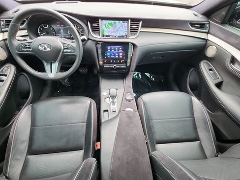 Used 2019 INFINITI QX50 Essential w/ Sensory Package AWD/4WD image 19
