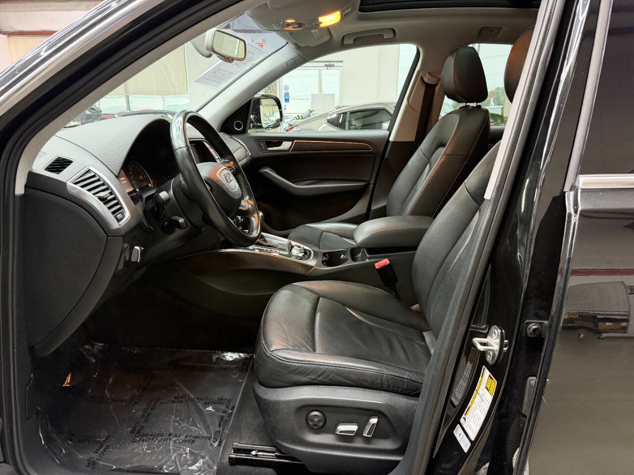 Used 2016 Audi Q5 2.0T Premium Plus w/ Technology Package AWD/4WD image 11