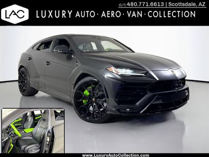 Used 2022 Lamborghini Urus