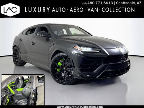 Used 2022 Lamborghini Urus AWD/4WD image 1