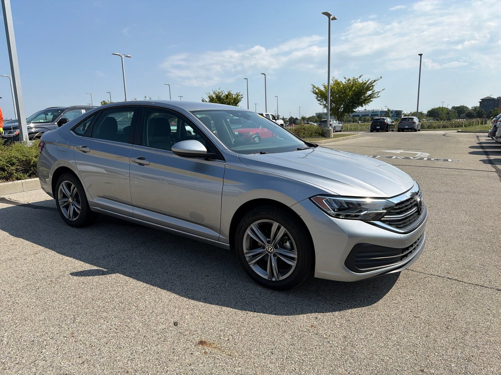 Certified 2023 Volkswagen Jetta SE FWD image 16