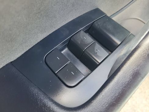 Used 2023 Tesla Model 3 Standard Range RWD image 13