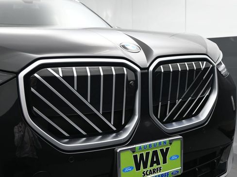 Used 2025 BMW X3 xDrive30i w/ Premium Package AWD/4WD image 4