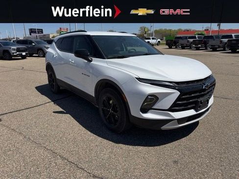 Certified 2024 Chevrolet Blazer LT w/ Convenience Package AWD/4WD image 1