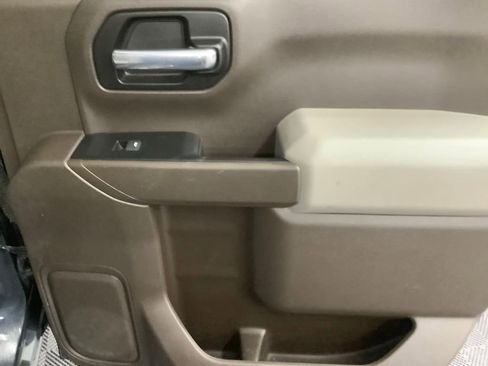 Used 2021 Chevrolet Silverado 1500 LT w/ Bed Protection Package image 27