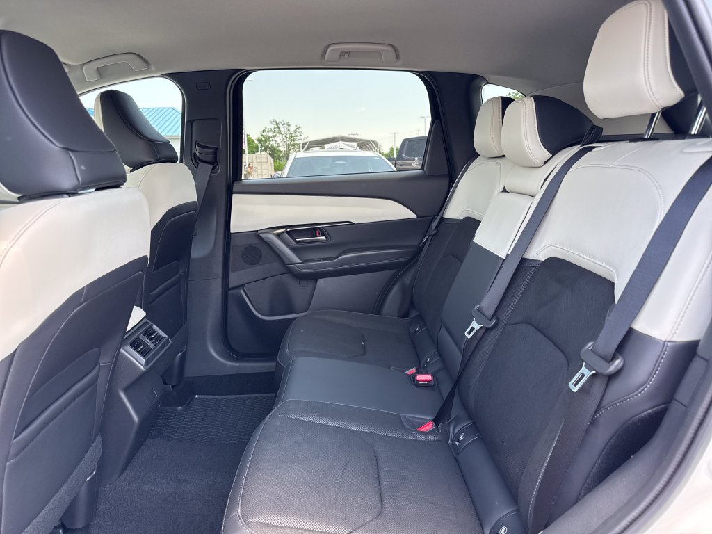 New 2026 MAZDA CX-5 Preferred AWD/4WD image 9
