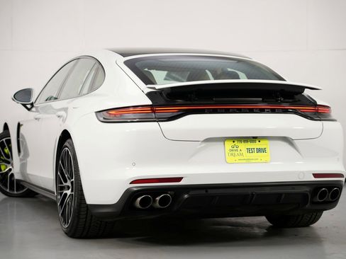 Used 2021 Porsche Panamera 4S image 6