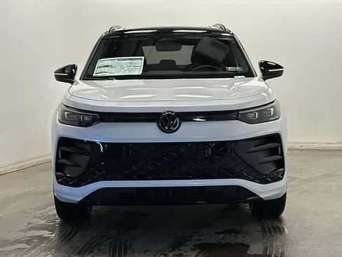 New 2026 Volkswagen Tiguan SE R-Line image 26