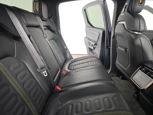 Used 2024 Rivian R1T Adventure AWD/4WD image 22