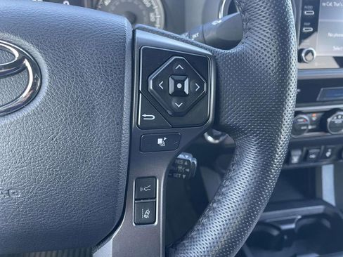 Used 2023 Toyota Tacoma TRD Off-Road image 32