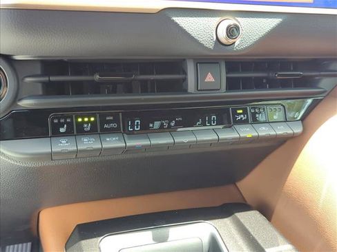 New 2026 Toyota Crown Signia AWD/4WD image 18