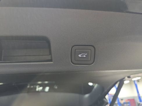 Used 2024 Chevrolet Traverse RS w/ LPO, Floor Liner Package AWD/4WD image 16