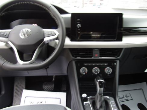 New 2026 Volkswagen Taos S image 13