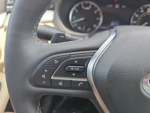 Used 2022 INFINITI QX50 Essential image 24