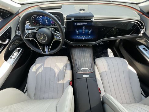 Certified 2024 Mercedes-Benz E 350 4MATIC Sedan image 28