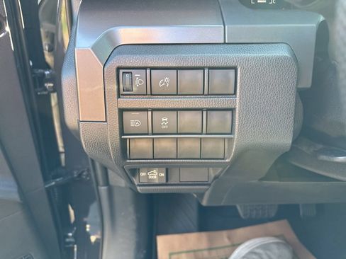 Certified 2026 Toyota Tacoma SR5 AWD/4WD image 19