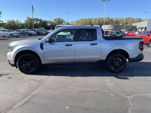 Used 2024 Ford Maverick XLT w/ XLT Luxury Package image 2