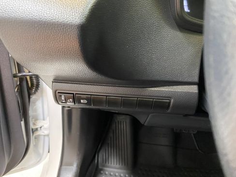 Used 2026 Toyota Corolla LE FWD image 34