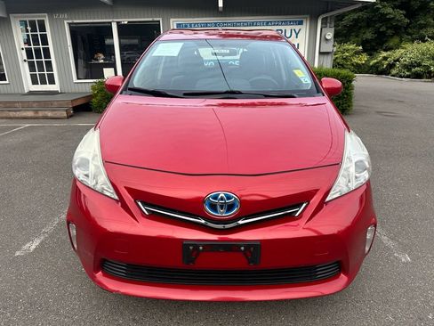 Used 2012 Toyota Prius V Three FWD image 2