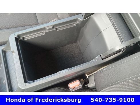 Certified 2025 Honda CR-V LX image 30