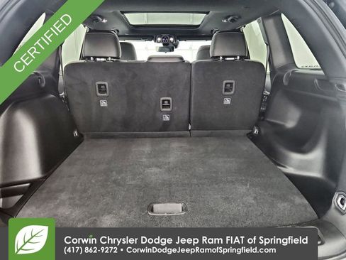 Certified 2025 Jeep Grand Cherokee Limited w/ Luxury Tech Group II AWD/4WD image 33