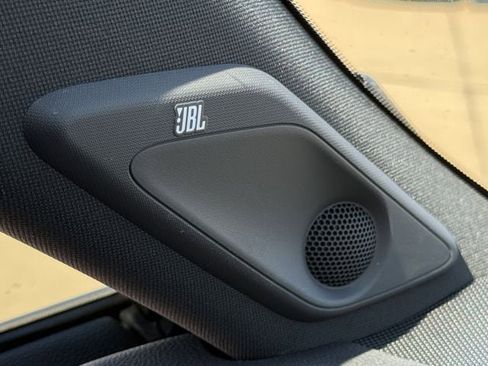 Used 2025 Toyota RAV4 XSE w/ Premium Package image 25