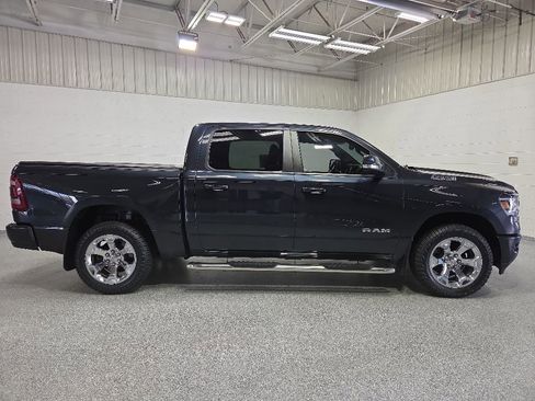 Used 2019 RAM 1500 Big Horn AWD/4WD image 8