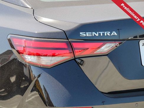Used 2025 Nissan Sentra SV FWD image 9
