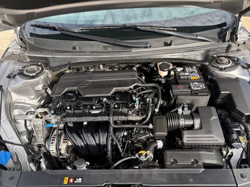 Used 2025 Kia K4 LXS image 31