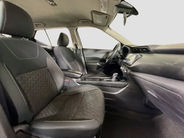 Used 2023 Nissan Kicks SV FWD image 28