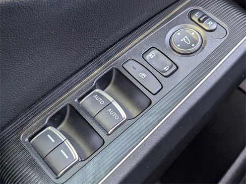 Used 2022 Honda Civic Touring image 22