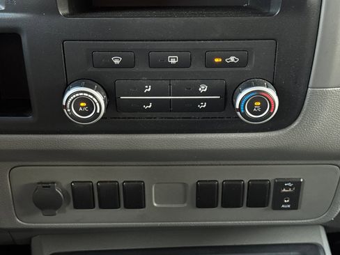 Used 2019 Nissan NV 3500 S image 20