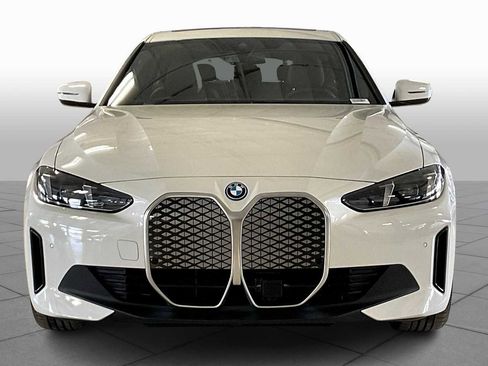 Used 2025 BMW i4 eDrive40 w/ Driving Assistance Package image 3