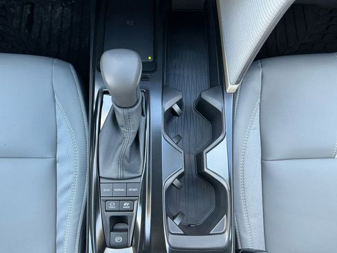 New 2026 Toyota Camry SE image 12