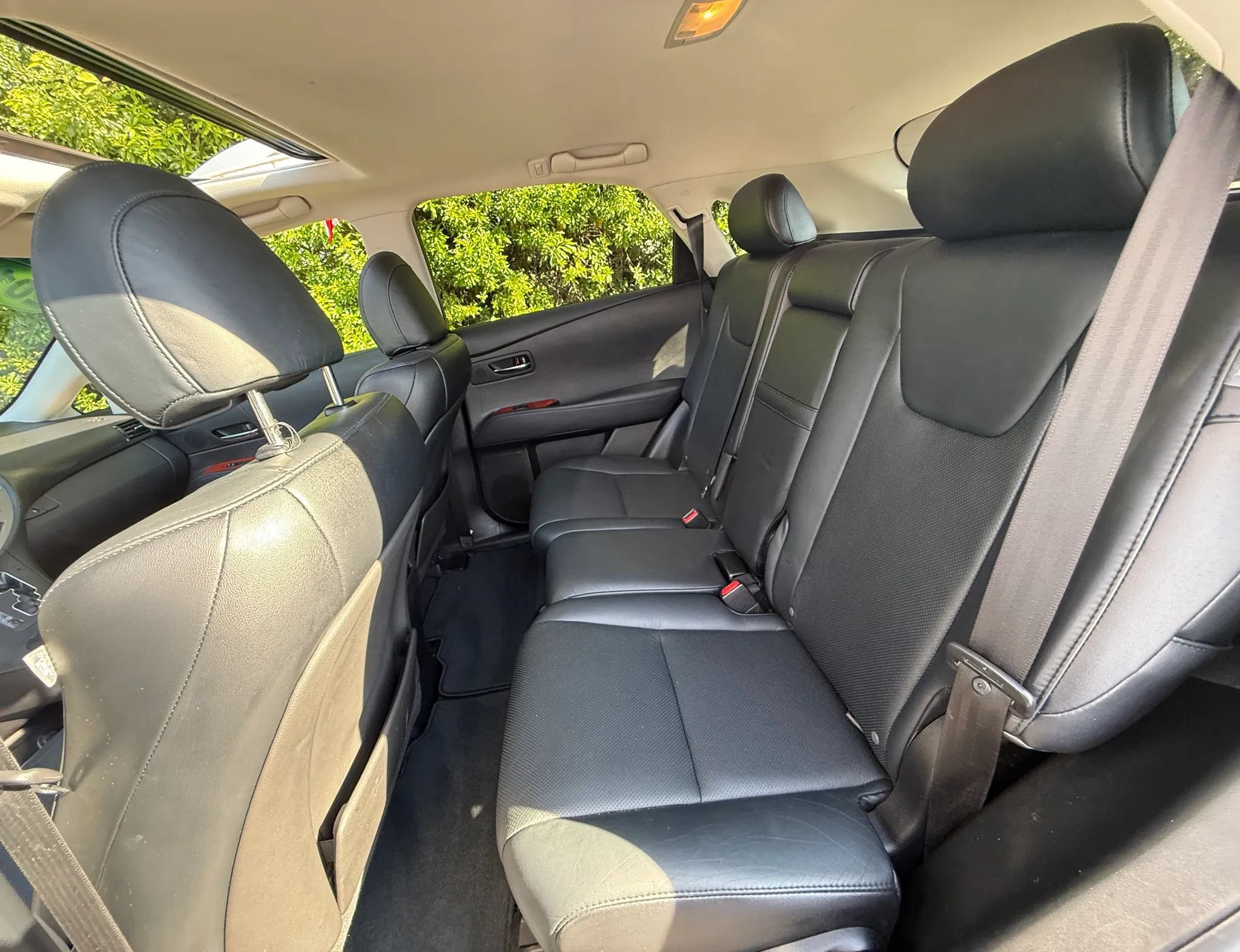 Used 2011 Lexus RX 350 AWD w/ Premium Pkg image 32