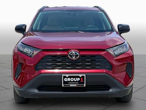 Used 2019 Toyota RAV4 LE w/ Carpet Mat Package AWD/4WD image 3